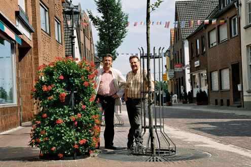 Die bittersüße Aura des Verderbens Pyramide