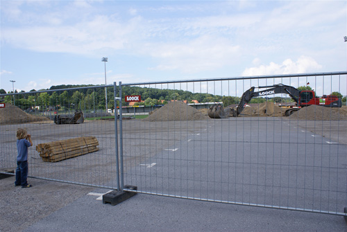 Spezialisten für Erd- und Tiefbau (Betriebspause) Bagger