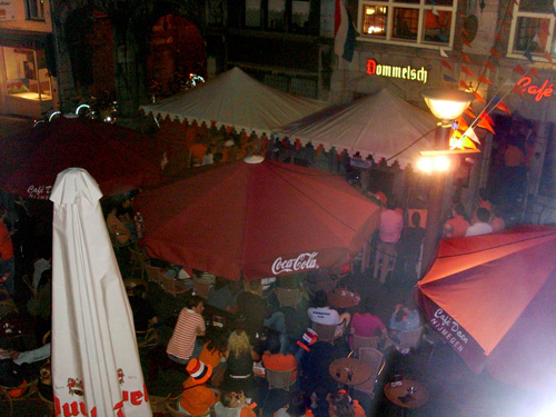 Auswärtsspiel für den Beobachter Caféhausszene