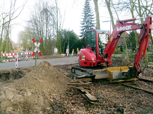 Loocks Bagger sind schon bei der Arbeit Baustelle
